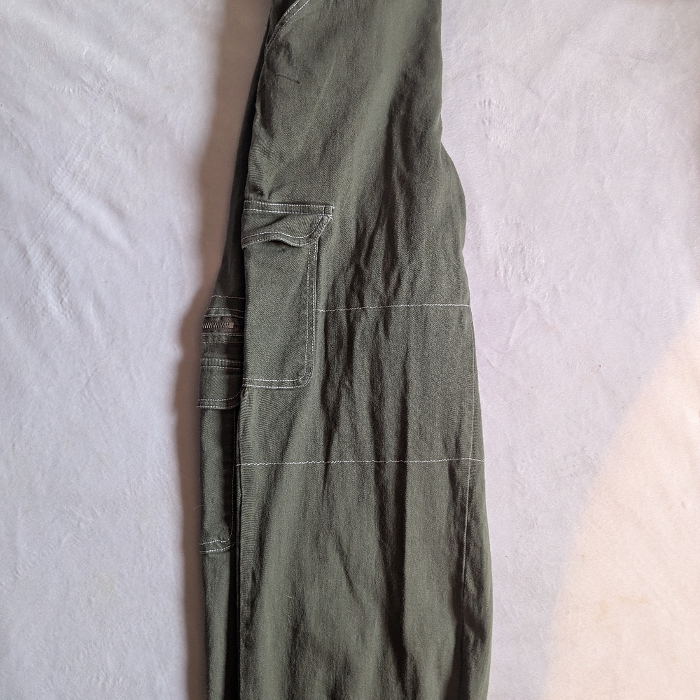 Womenss Olive Green Cargo Pants